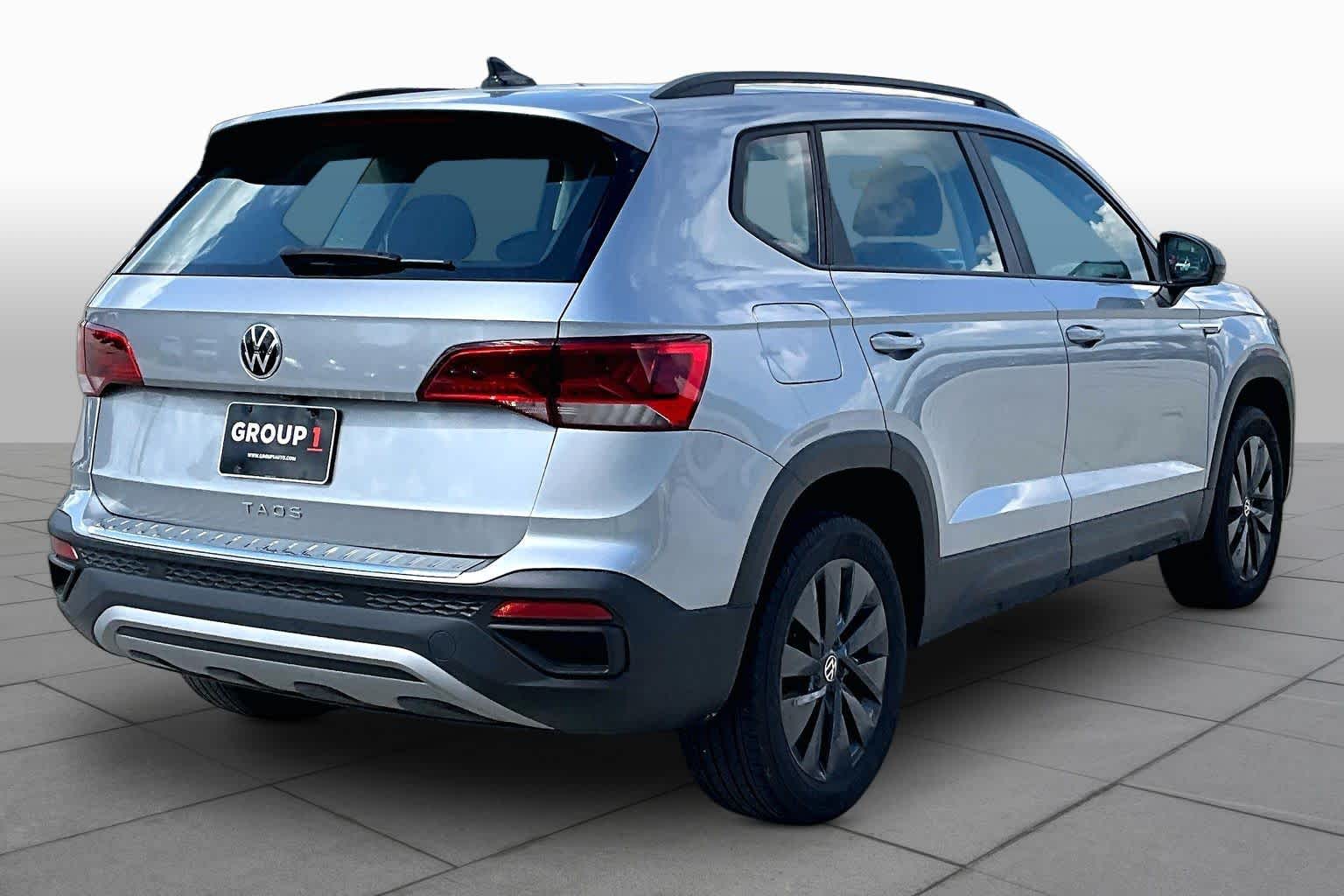 2023 Volkswagen Taos photo 23 of 63