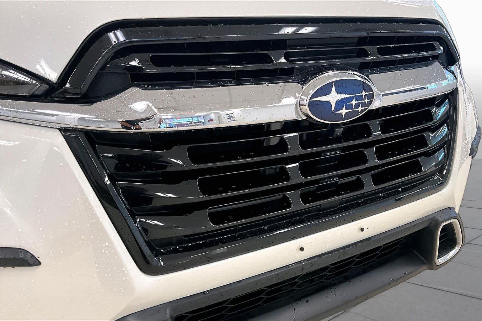 2023 Subaru Ascent Touring Crystal White Pearl at Auto Boutique Texas
