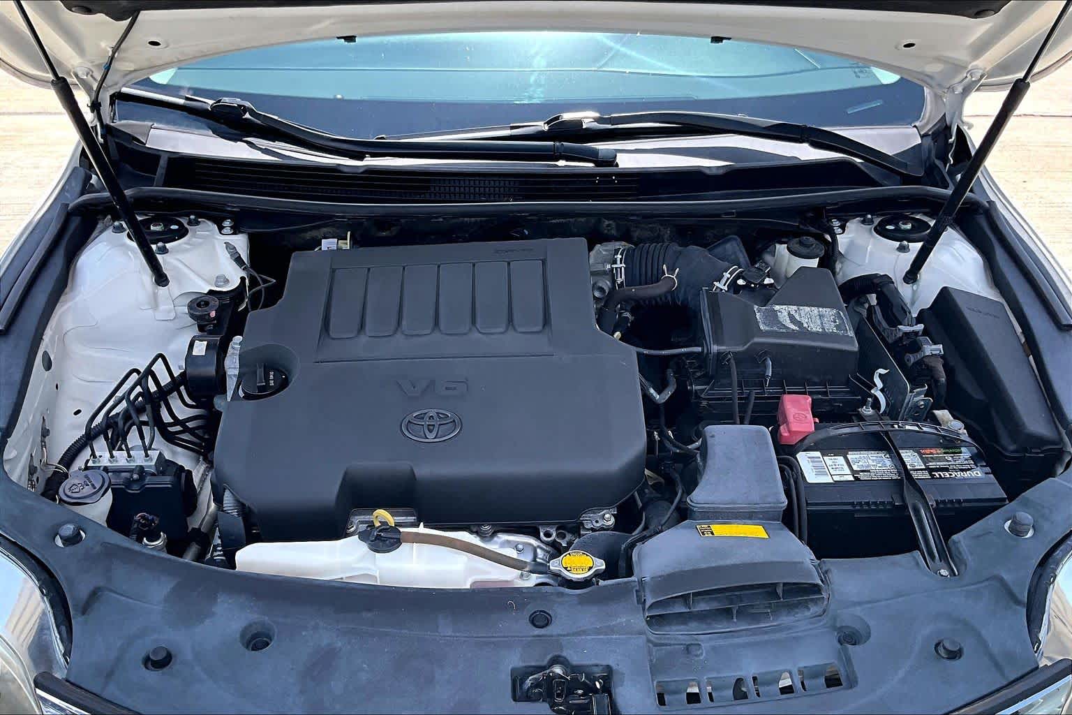 2013 Toyota Avalon Limited Blizzard Pearl at Tomball Ford