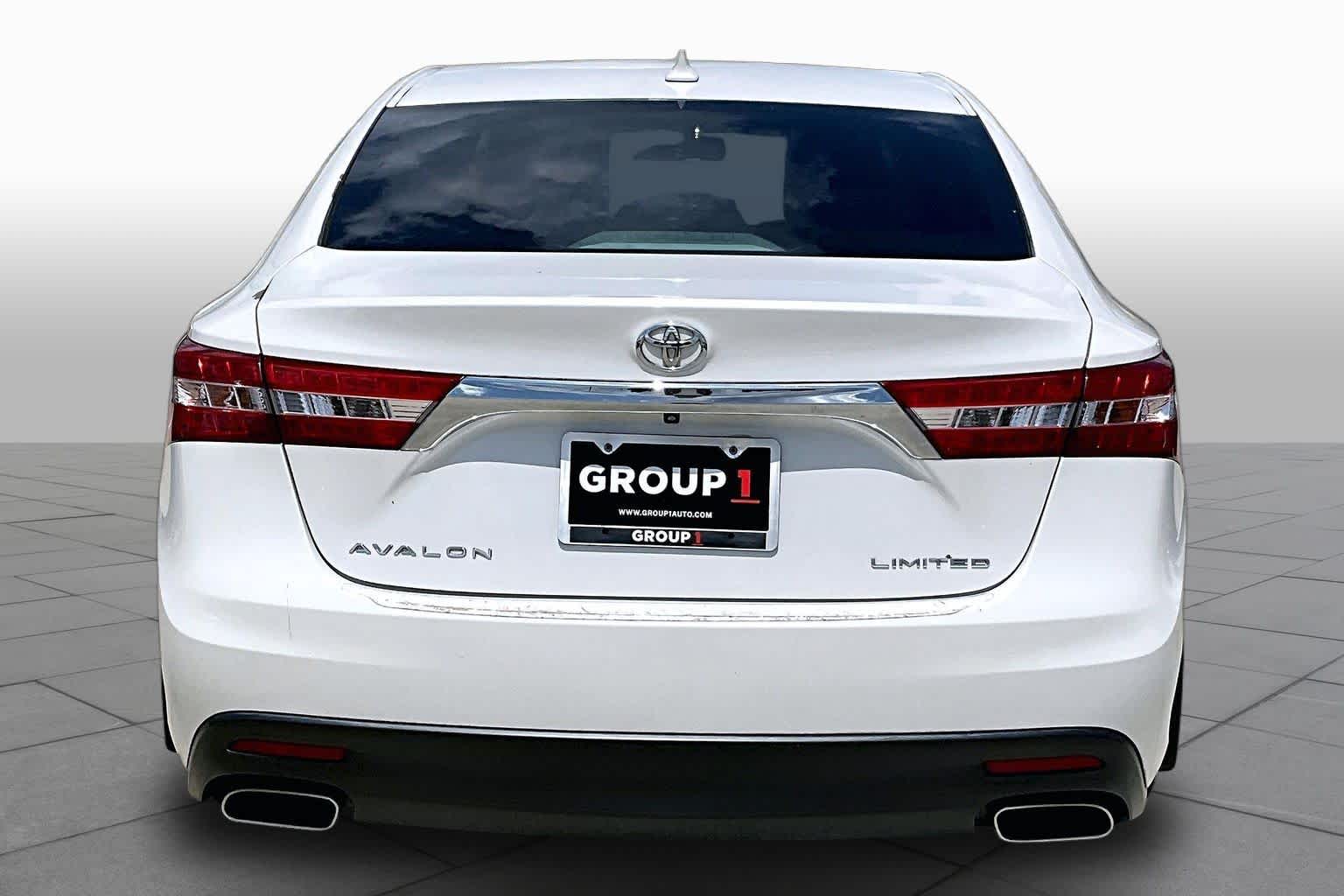2013 Toyota Avalon Limited Blizzard Pearl at Tomball Ford