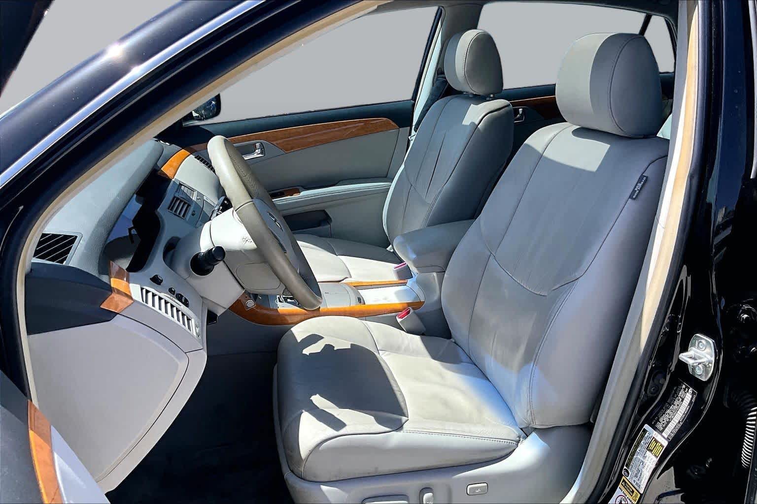 2007 Toyota Avalon XLS Black at Westside Kia