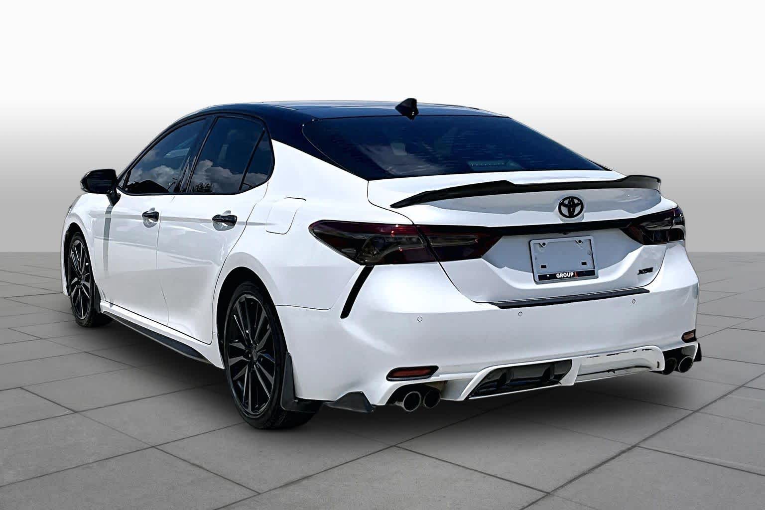 2020 Toyota Camry XSE V6 Wind Chill Pearl/Midnight Black Metallic at Beck & Masten Kia