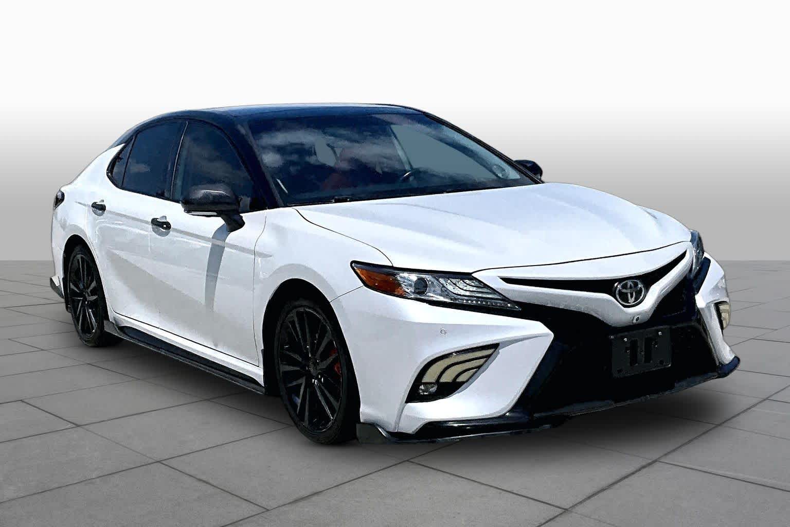 2020 Toyota Camry XSE V6 Wind Chill Pearl/Midnight Black Metallic at Beck & Masten Kia