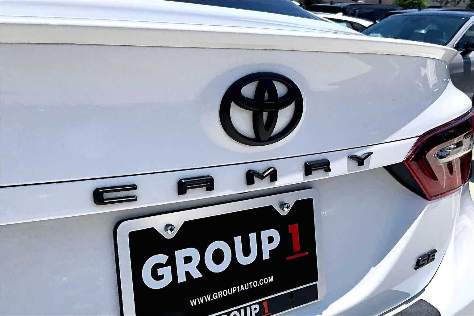2023 Toyota Camry SE Ice Cap at Group 1 Toyota Southwest