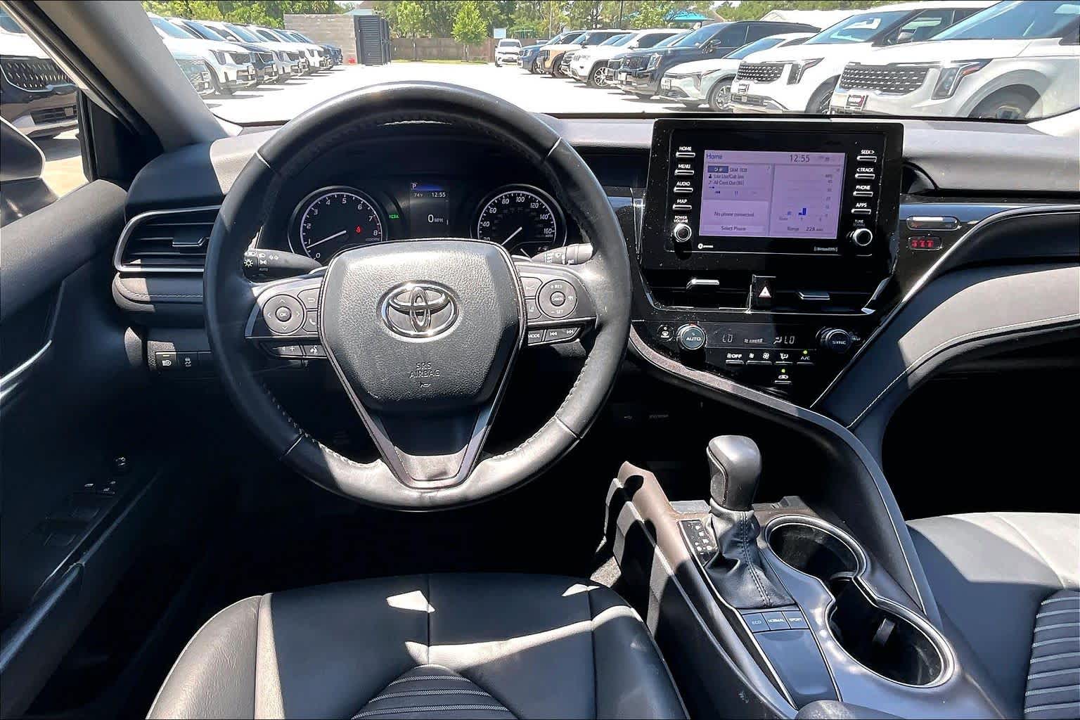 2023 Toyota Camry SE Ice Cap at Group 1 Toyota Southwest