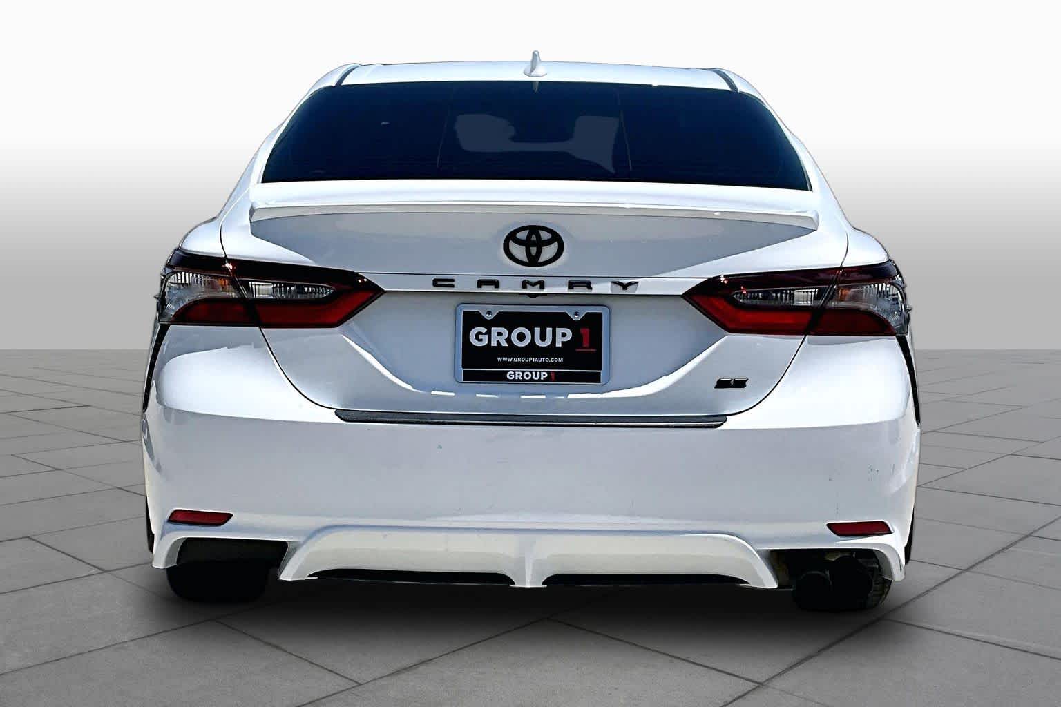2023 Toyota Camry SE Ice Cap at Group 1 Toyota Southwest
