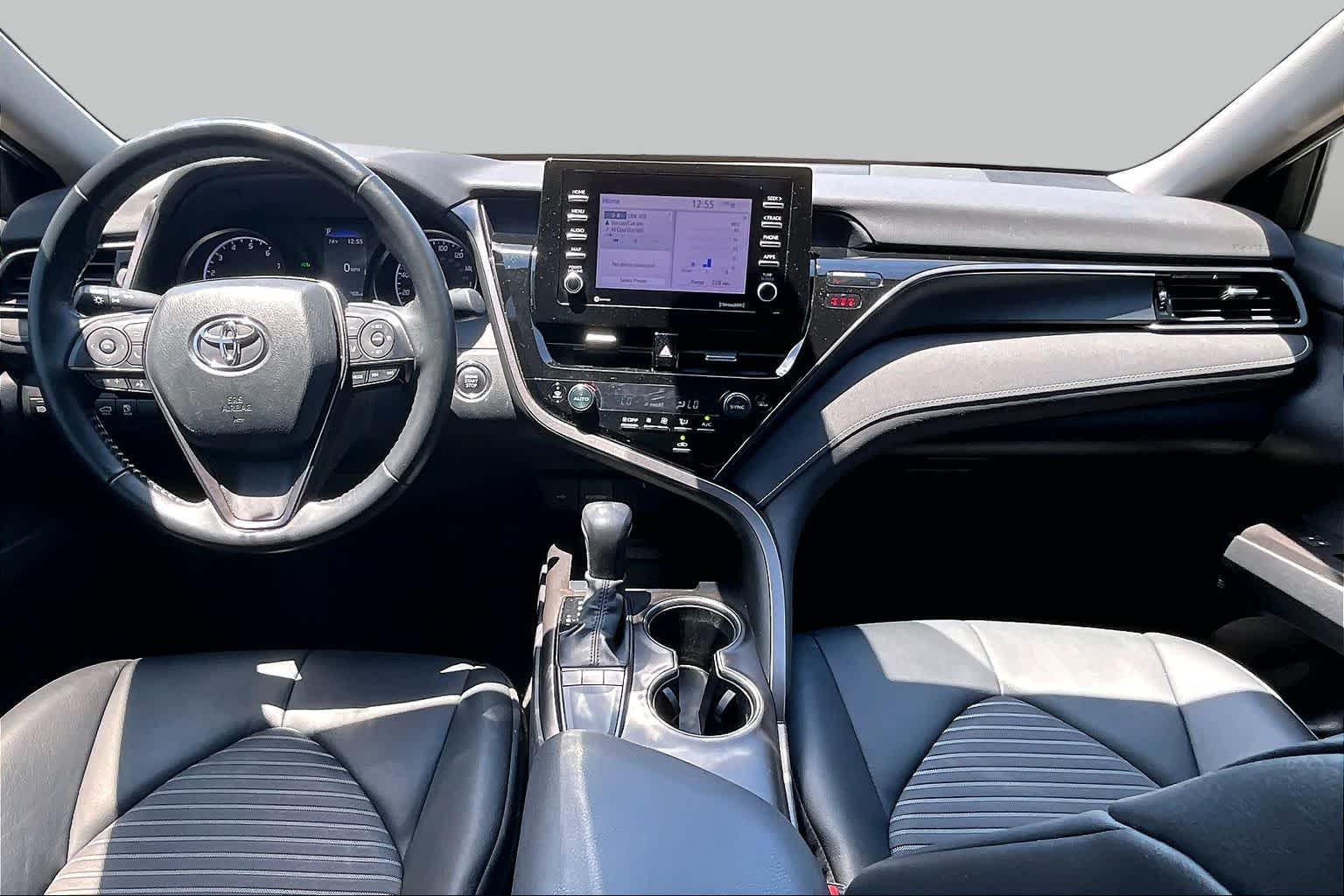 2023 Toyota Camry SE Ice Cap at Group 1 Toyota Southwest