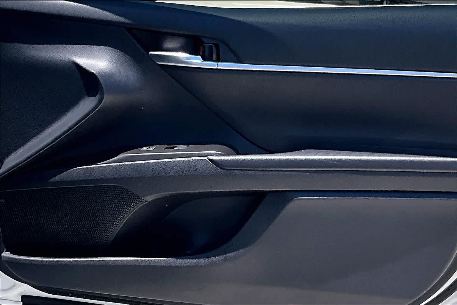 2023 Toyota Camry SE Ice Cap at Group 1 Toyota Southwest