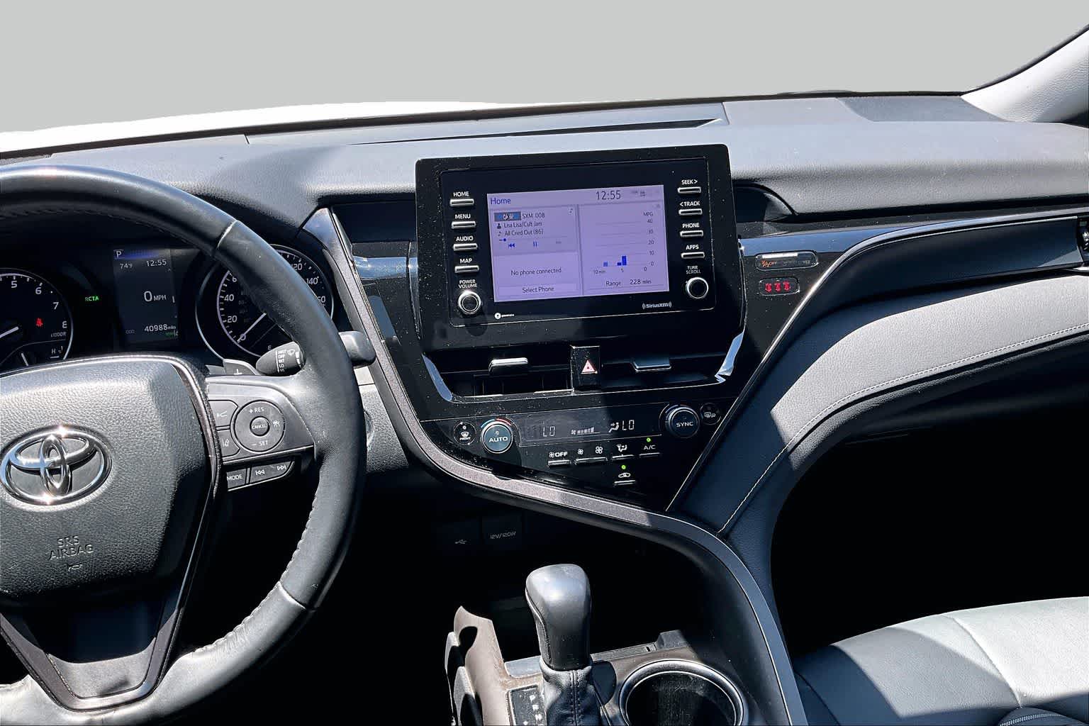 2023 Toyota Camry SE Ice Cap at Group 1 Toyota Southwest