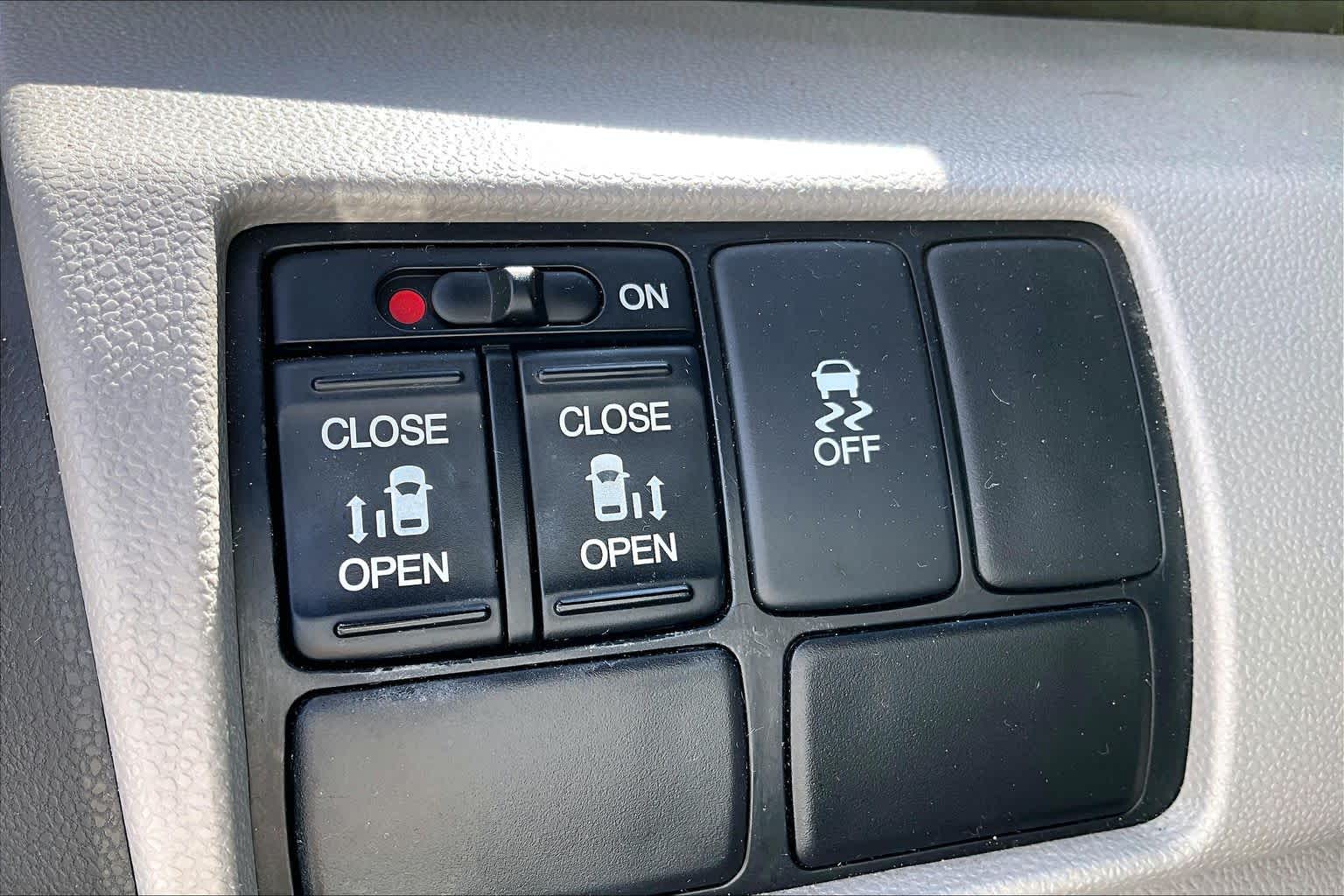 2015 Honda Odyssey EX Alabaster Silver Metallic at AutoNation USA Houston