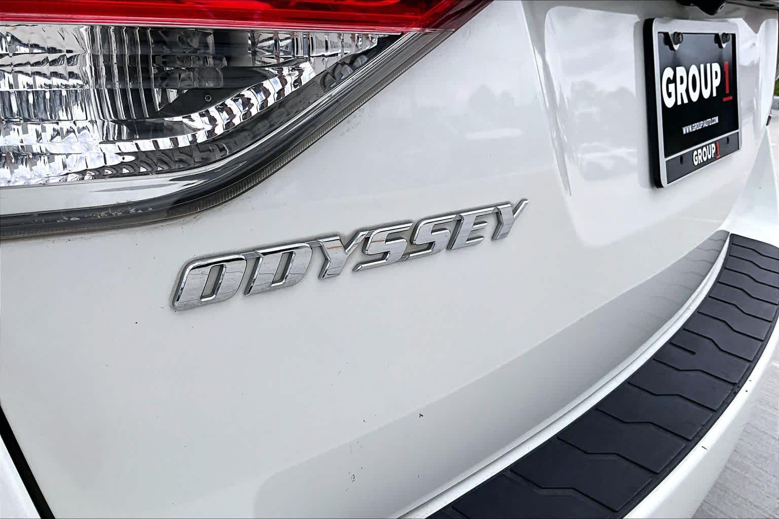 2016 Honda Odyssey Touring White Diamond Pearl at AutoNation USA Katy