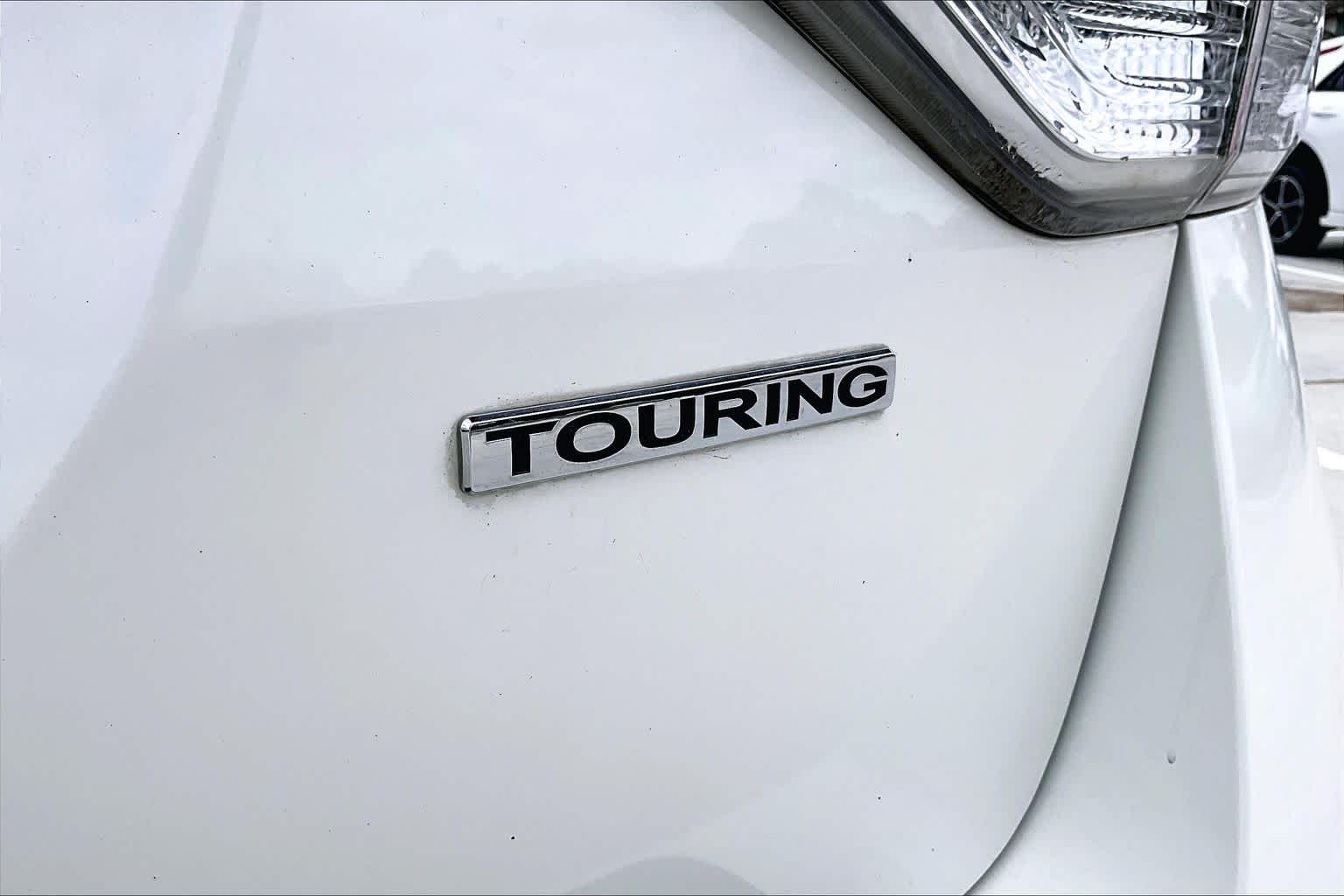 2016 Honda Odyssey Touring White Diamond Pearl at AutoNation USA Katy