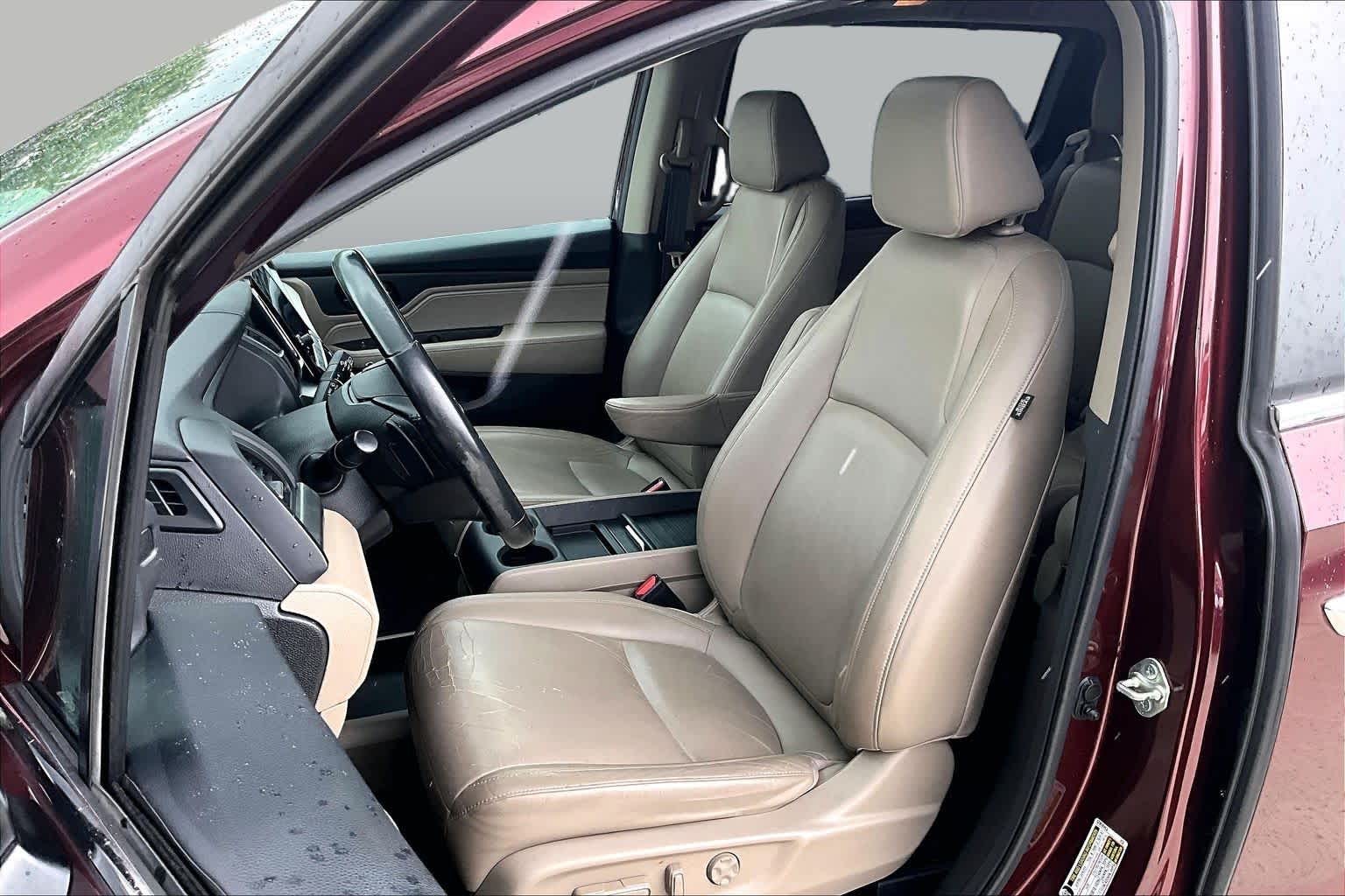 2018 Honda Odyssey EX-L Deep Scarlet Pearl at Group 1 Toyota Southwest