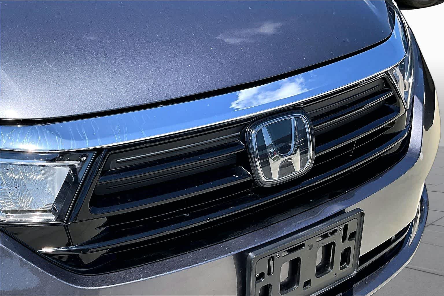 2022 Honda Odyssey Touring Modern Steel Metallic at Honda of Clear Lake