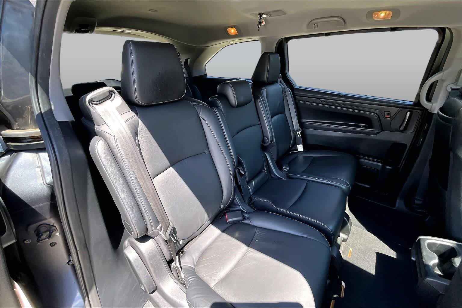 2022 Honda Odyssey Touring Modern Steel Metallic at Honda of Clear Lake
