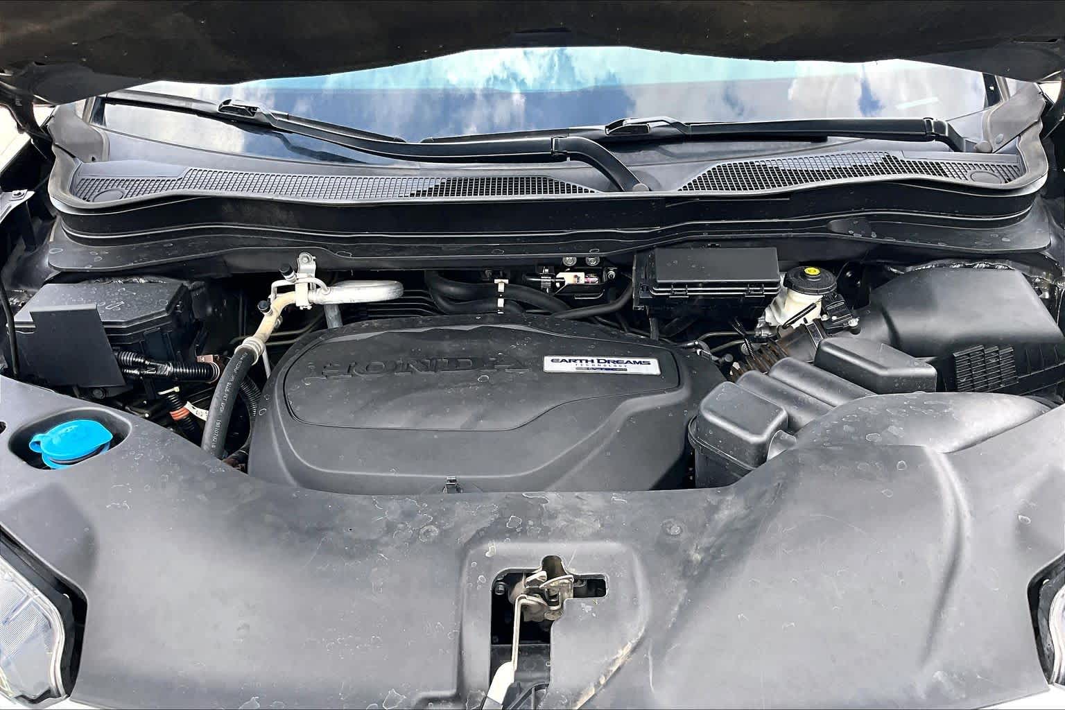 2019 Honda Pilot photo 29 of 33