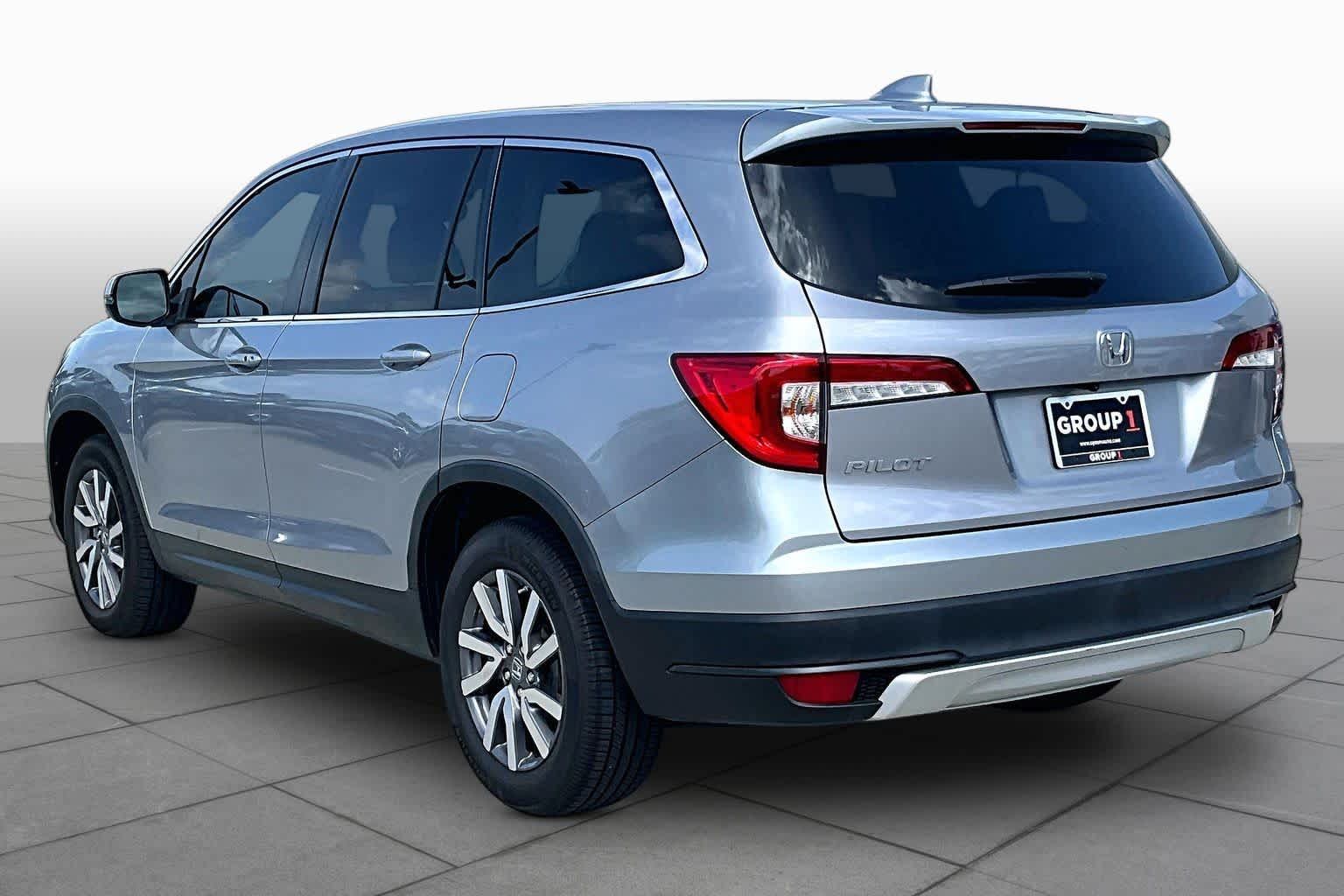 2022 Honda Pilot EX-L Lunar Silver Metallic at Group 1 Toyota Southwest
