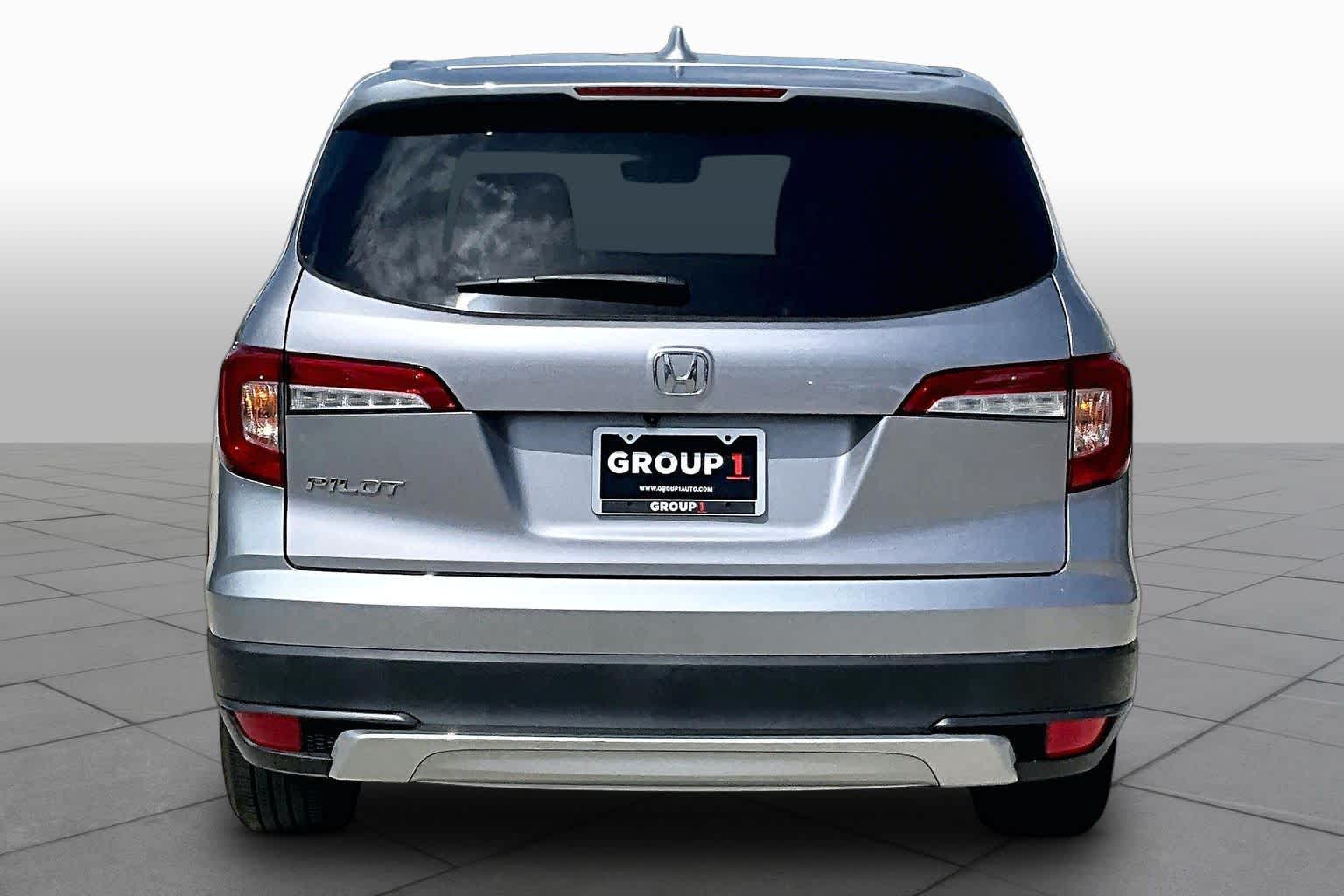 2022 Honda Pilot EX-L Lunar Silver Metallic at Group 1 Toyota Southwest