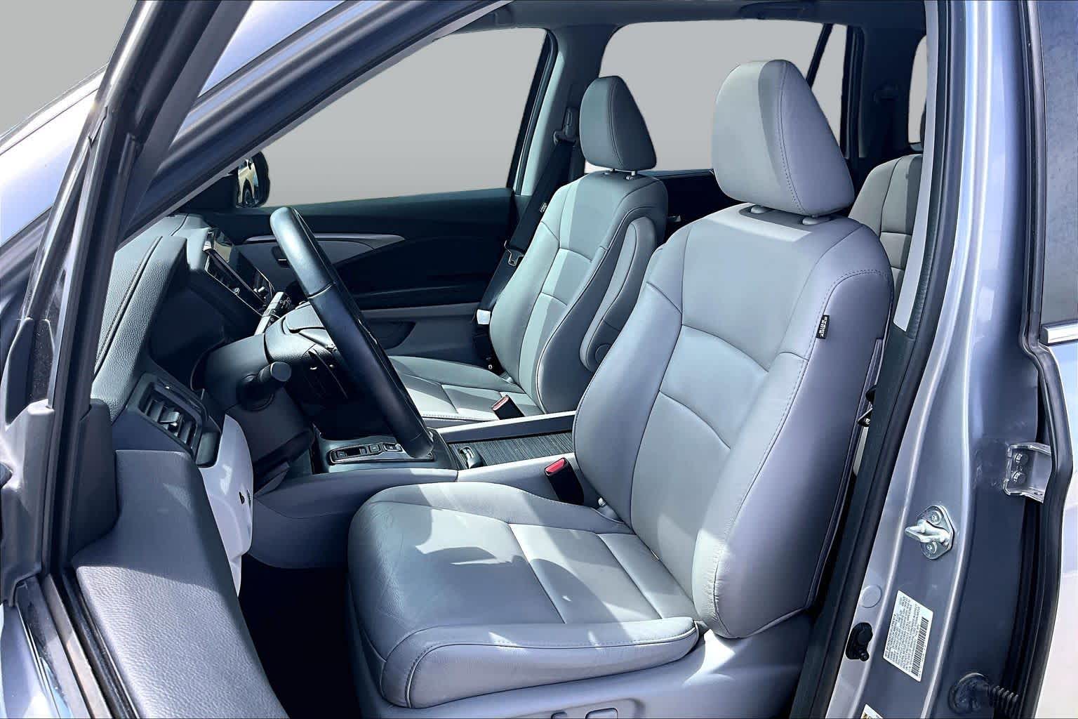 2022 Honda Pilot EX-L Lunar Silver Metallic at Group 1 Toyota Southwest