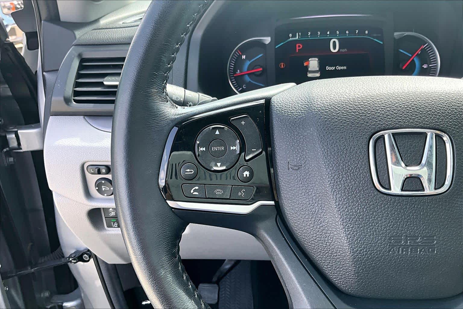 2022 Honda Pilot EX-L Lunar Silver Metallic at Group 1 Toyota Southwest