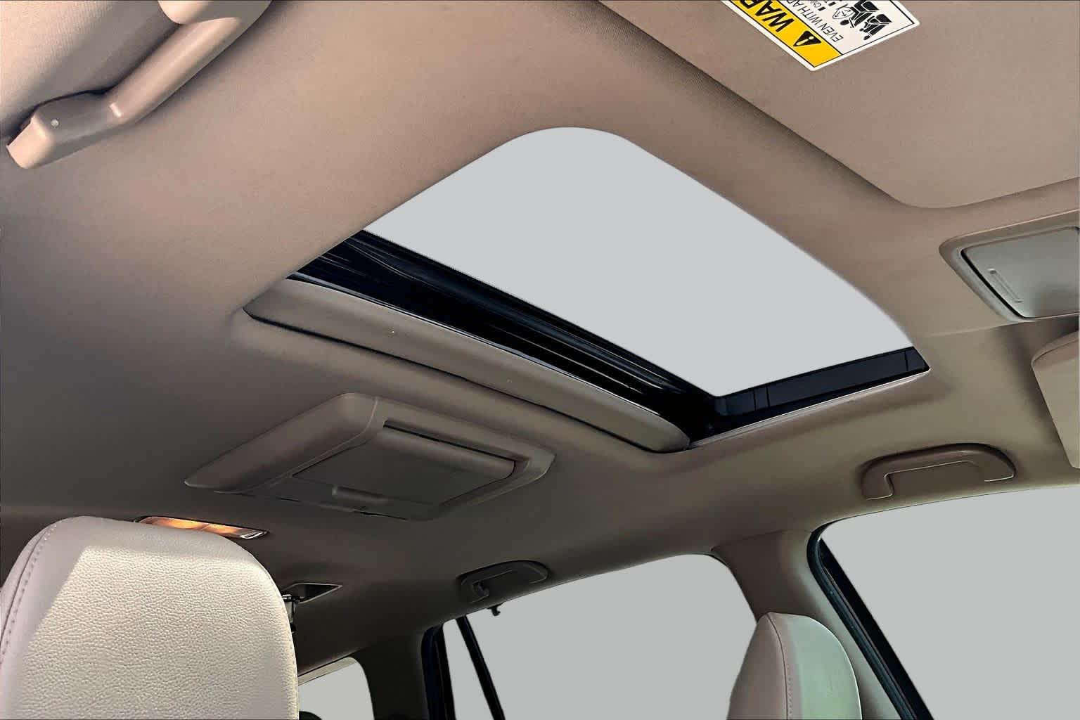 2018 Honda Pilot Touring Deep Scarlet Pearl at Honda of Clear Lake