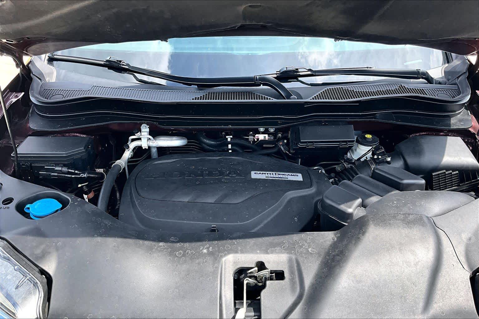 2018 Honda Pilot Touring Deep Scarlet Pearl at Honda of Clear Lake