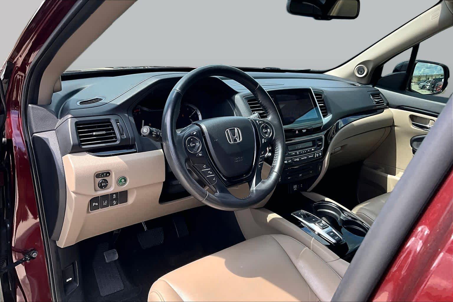 2018 Honda Pilot Touring Deep Scarlet Pearl at Honda of Clear Lake