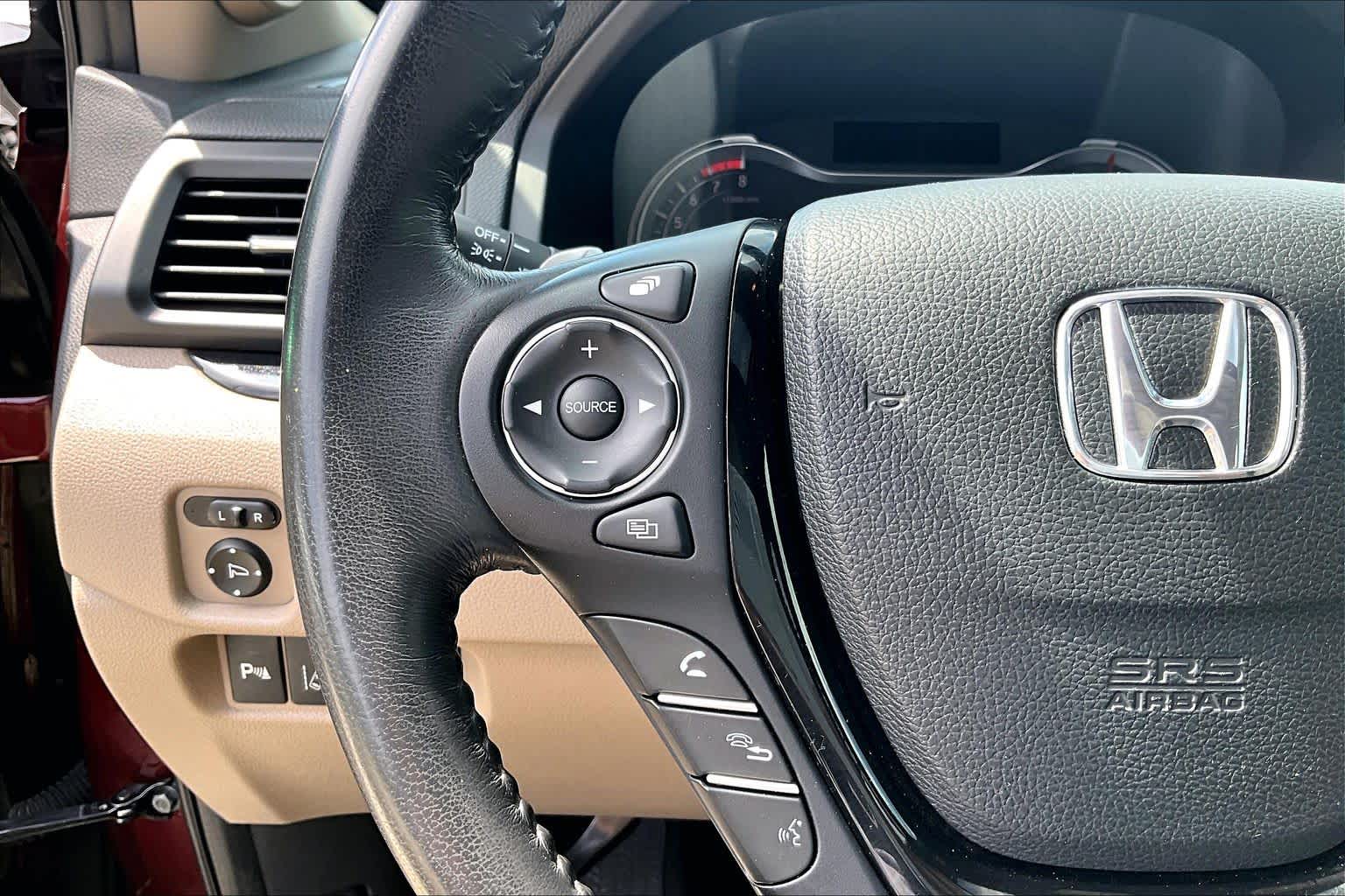 2018 Honda Pilot Touring Deep Scarlet Pearl at Honda of Clear Lake