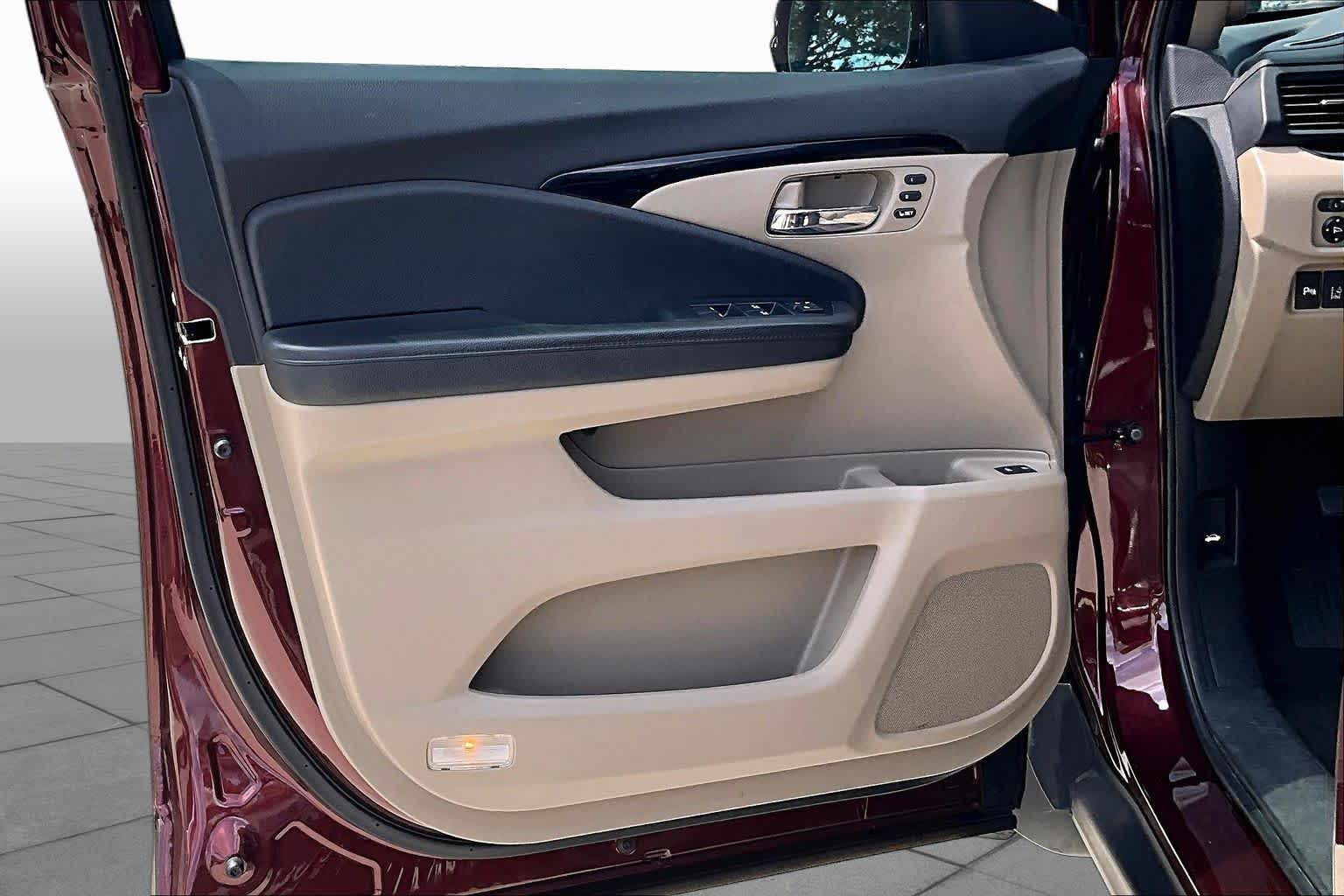 2018 Honda Pilot Touring Deep Scarlet Pearl at Honda of Clear Lake