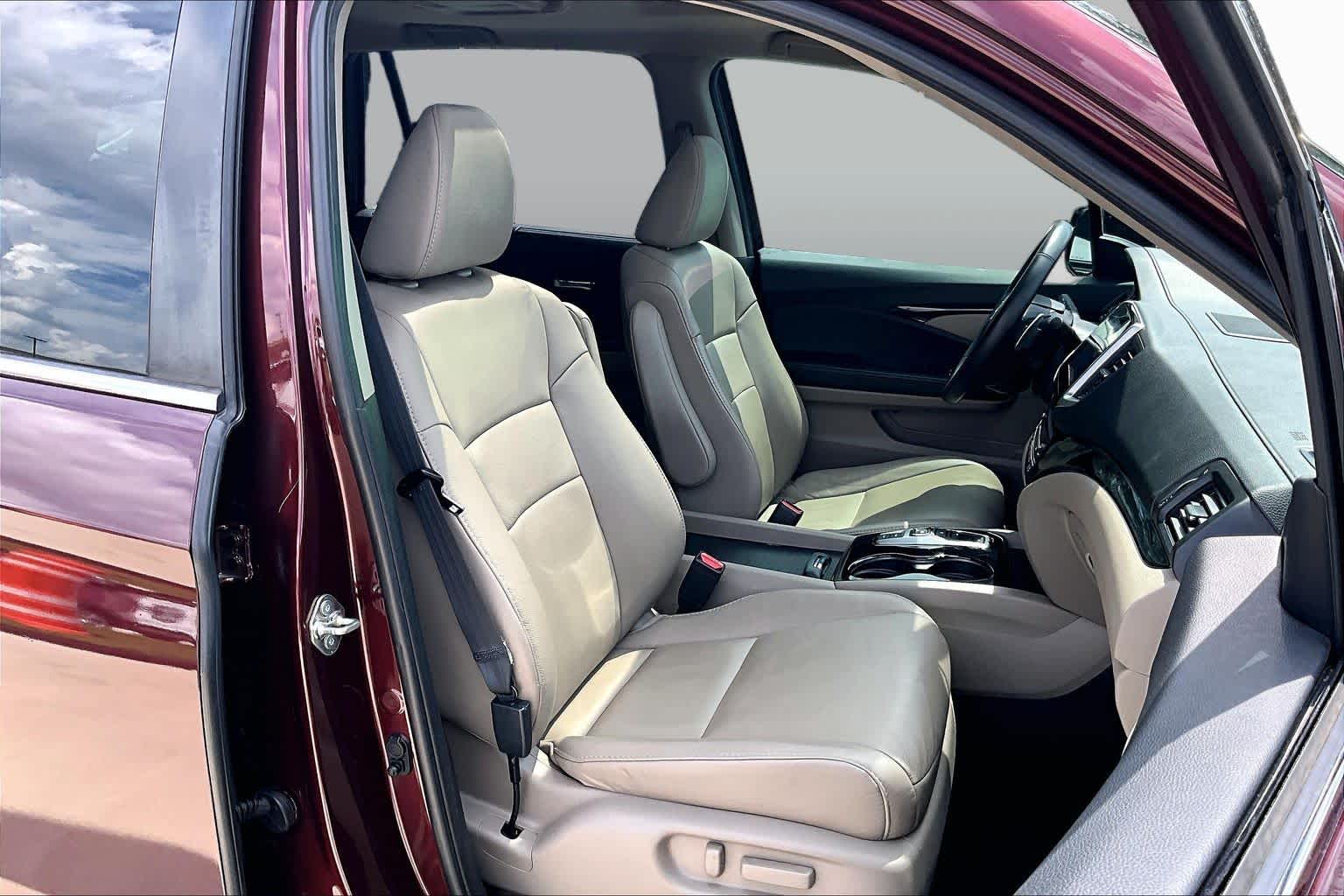2018 Honda Pilot Touring Deep Scarlet Pearl at Honda of Clear Lake