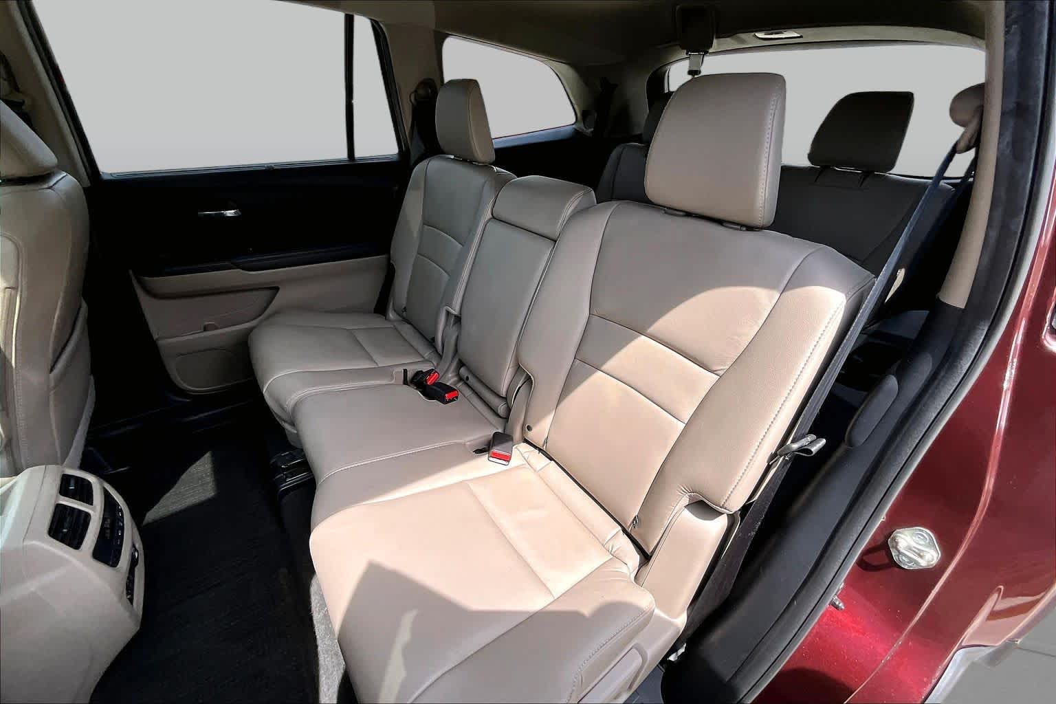 2018 Honda Pilot Touring Deep Scarlet Pearl at Honda of Clear Lake