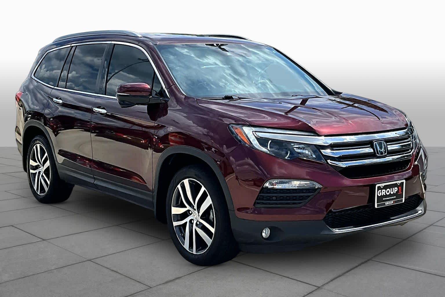 2018 Honda Pilot Touring Deep Scarlet Pearl at Honda of Clear Lake