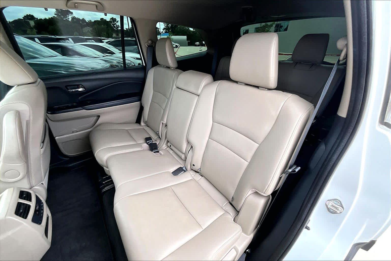 2020 Honda Pilot EX-L Platinum White Pearl at Honda of Clear Lake