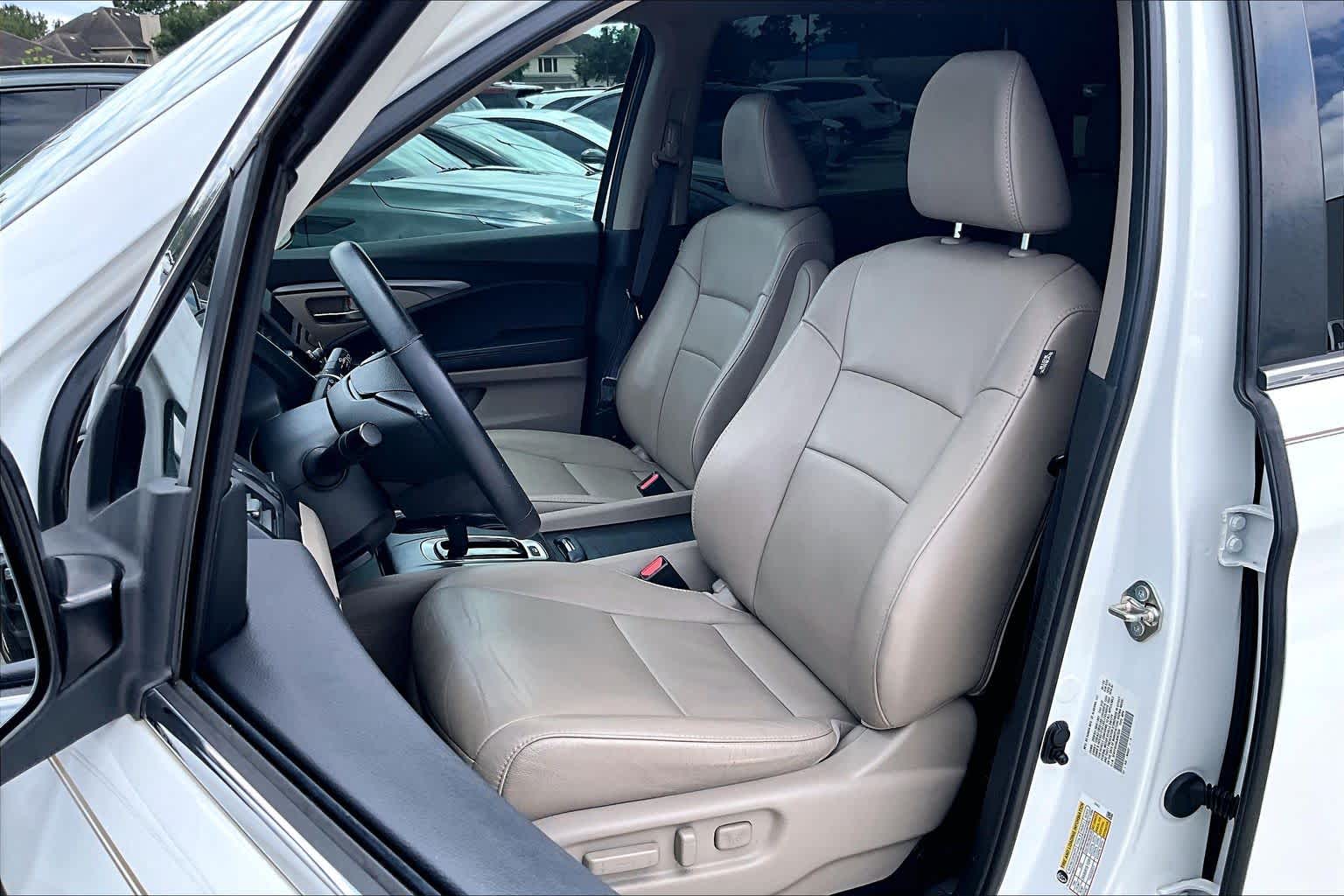 2020 Honda Pilot EX-L Platinum White Pearl at Honda of Clear Lake