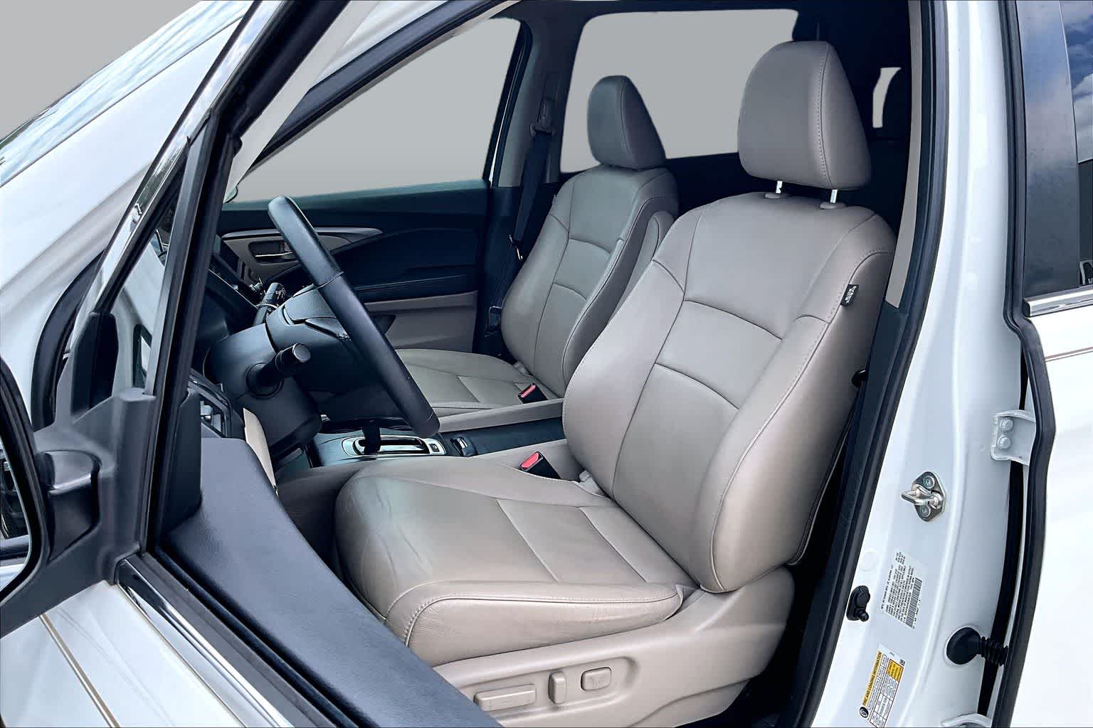2020 Honda Pilot EX-L - 7