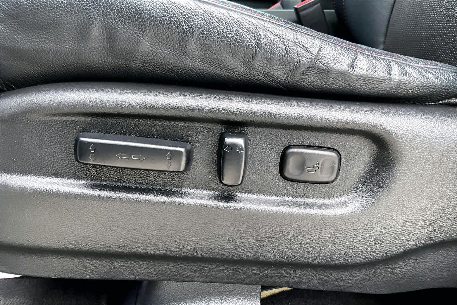 2021 Honda Pilot Black Edition Platinum White Pearl at Beck & Masten Kia