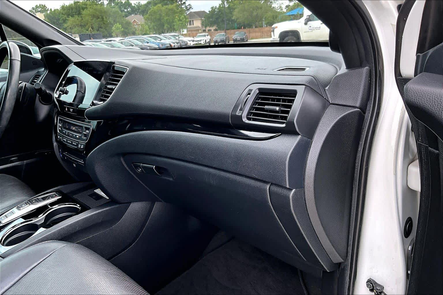 2021 Honda Pilot Black Edition Platinum White Pearl at Beck & Masten Kia