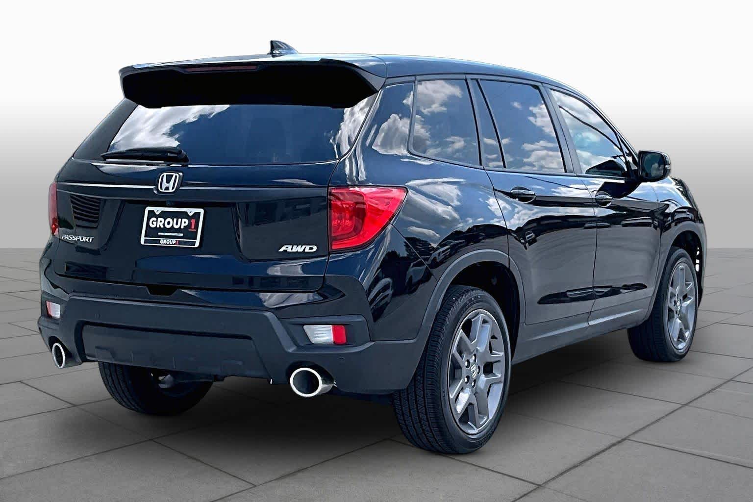 2023 Honda Passport EX-L - 11