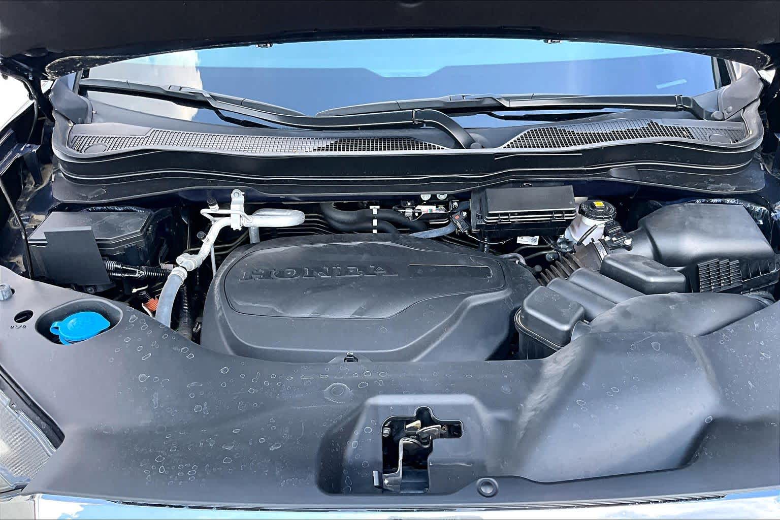2023 Honda Passport EX-L Obsidian Blue Pearl at Team Toyota