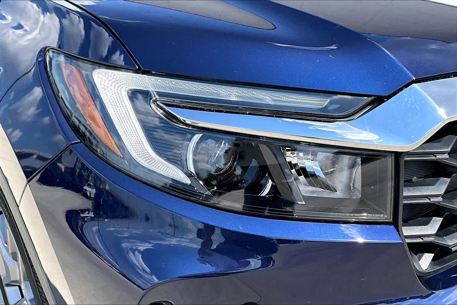 2023 Honda Passport EX-L Obsidian Blue Pearl at Team Toyota