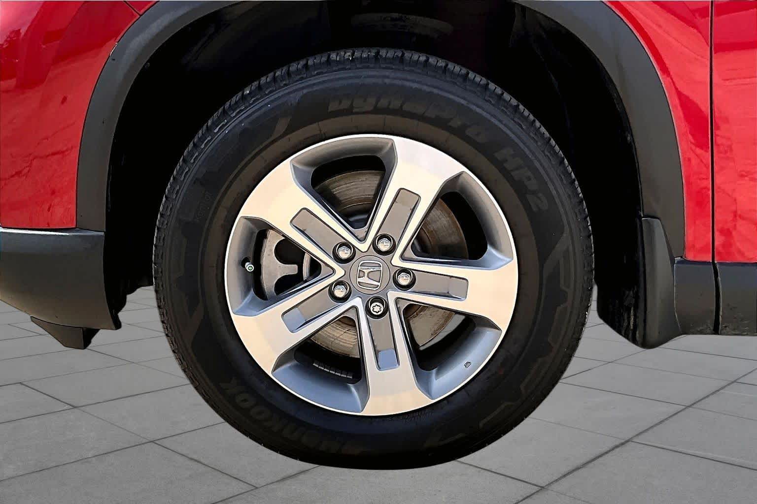2025 Honda Pilot EX-L - 9