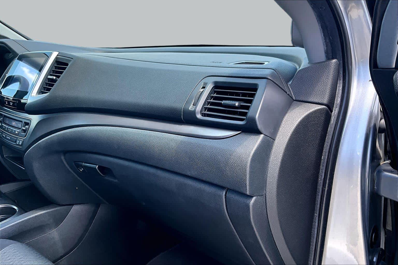 2020 Honda Ridgeline Sport Lunar Silver Metallic at Honda of Clear Lake