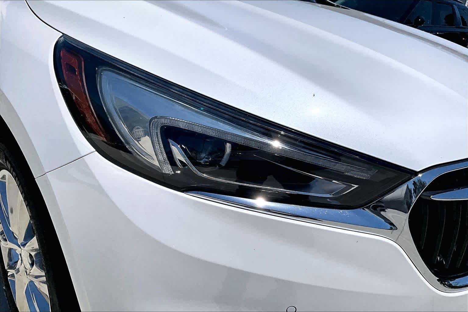 2019 Buick Enclave Premium White Frost Tricoat at Group 1 GMC Buick South