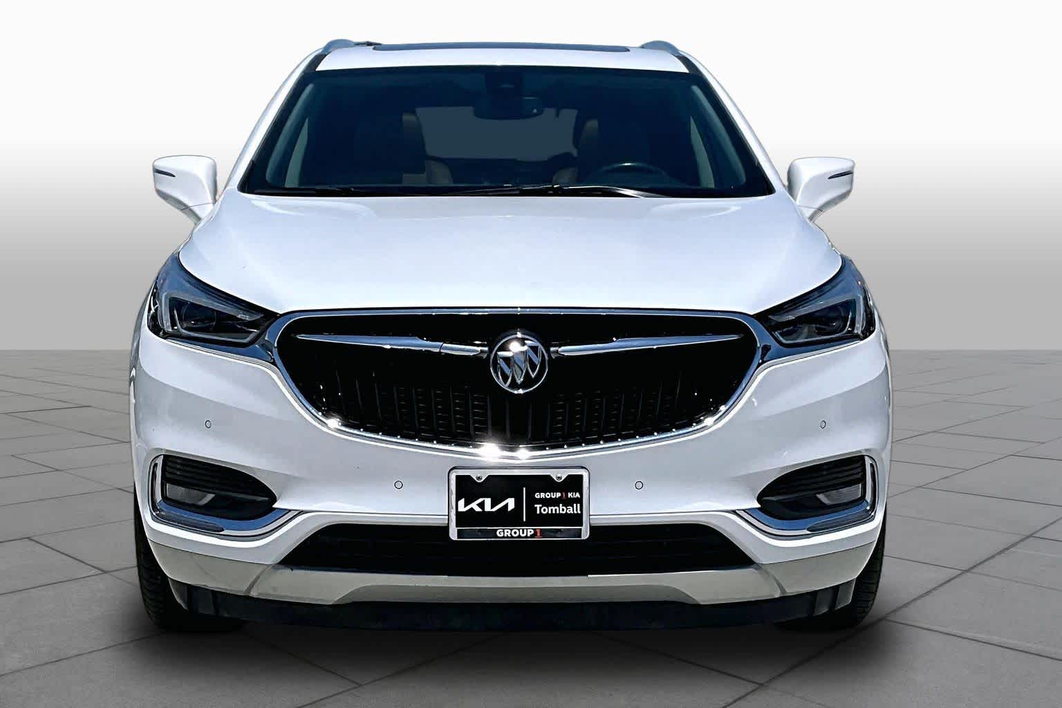 2019 Buick Enclave Premium White Frost Tricoat at Group 1 GMC Buick South