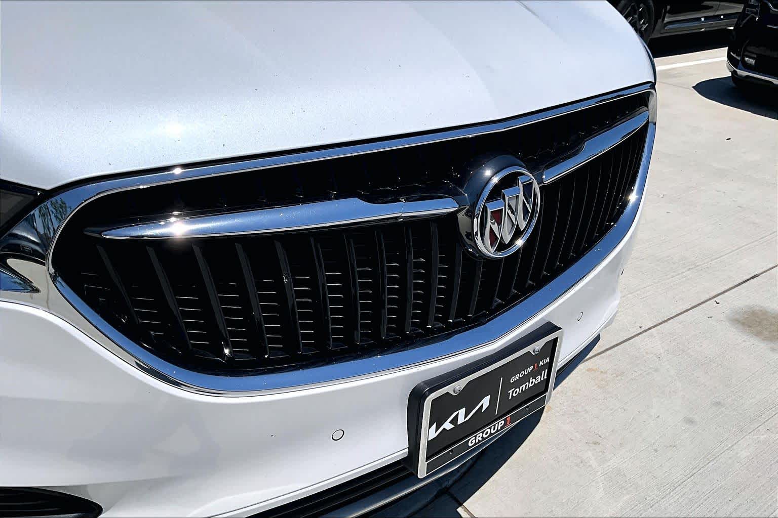 2019 Buick Enclave Premium White Frost Tricoat at Group 1 GMC Buick South