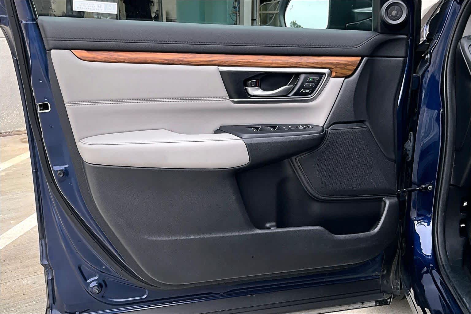 2019 Honda CR-V EX-L Obsidian Blue Pearl at Honda of Clear Lake