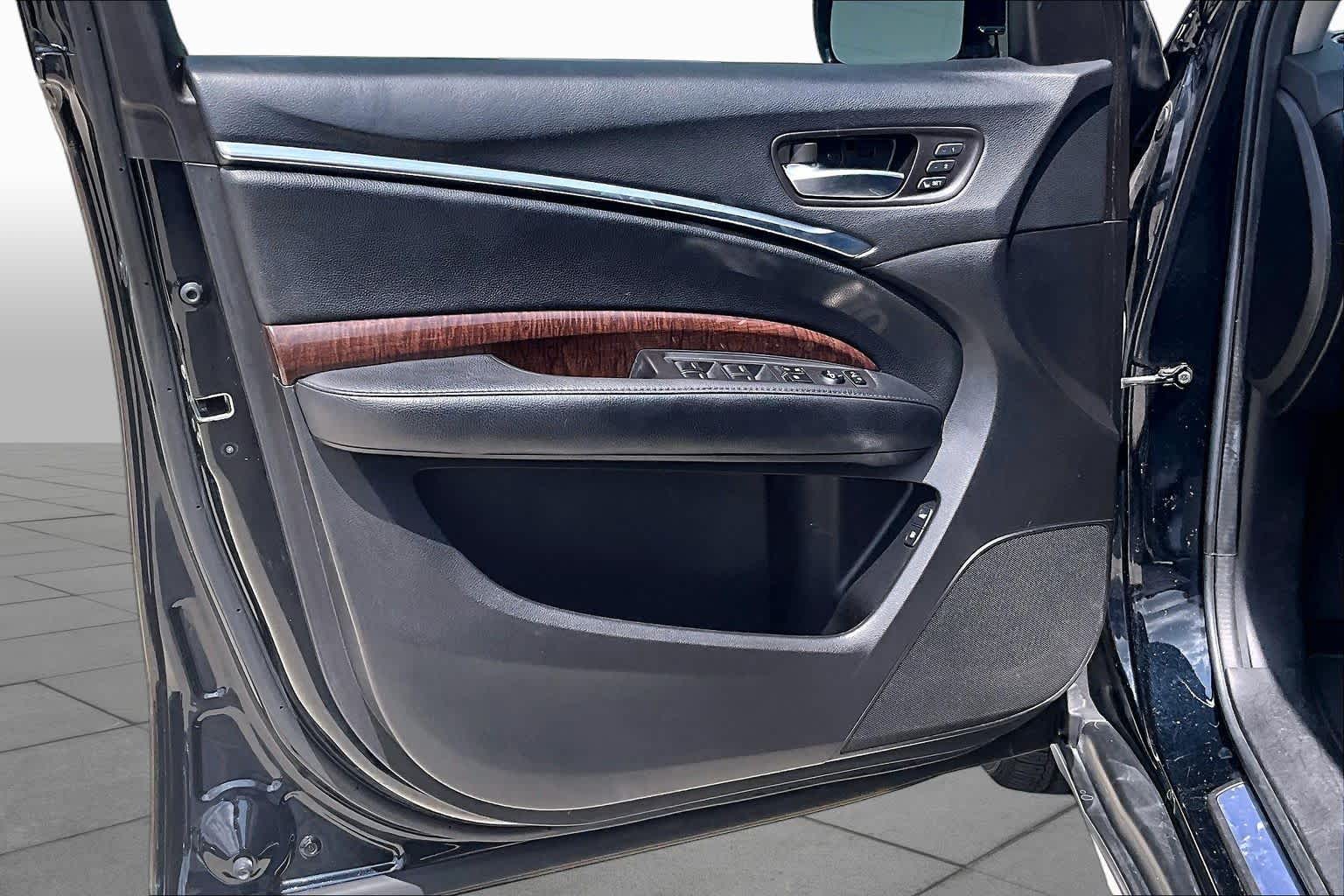 2020 Acura MDX  Majestic Black Pearl at AutoNation USA Houston