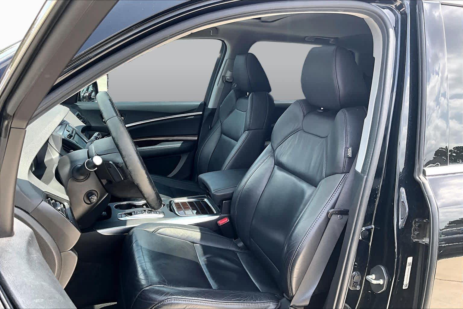 2020 Acura MDX  Majestic Black Pearl at AutoNation USA Houston