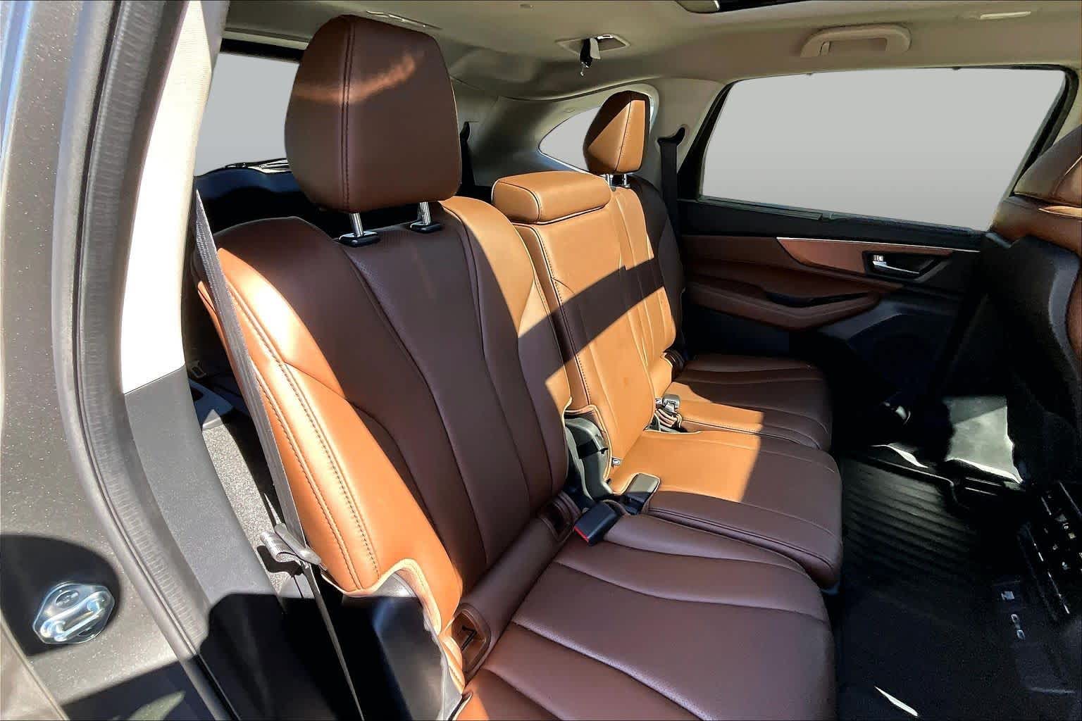 2024 Acura MDX photo 19 of 33