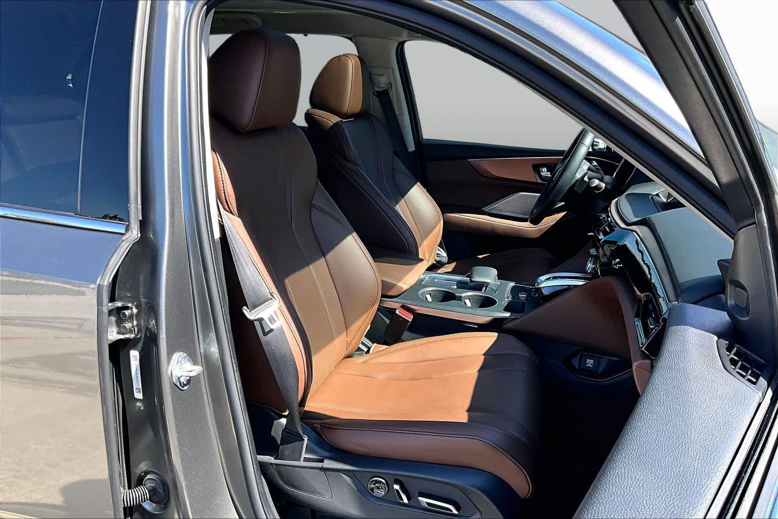 2024 Acura MDX photo 9 of 33